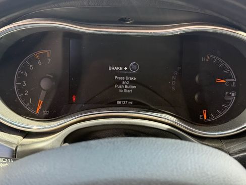 Used 2014 Jeep Grand Cherokee Summit image 7