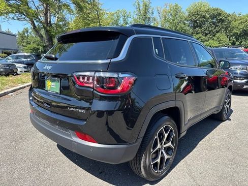Used 2025 Jeep Compass Limited AWD/4WD image 15
