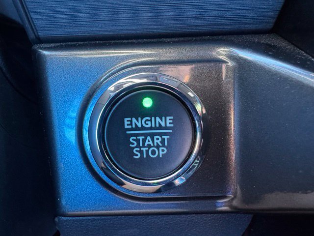 Used 2022 Ford F150 XLT w/ Equipment Group 302A High AWD/4WD image 32