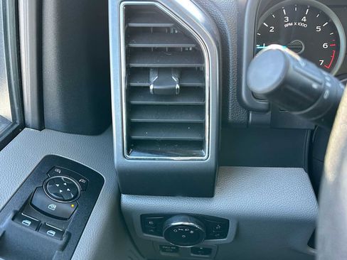 Used 2020 Ford F150 XLT w/ Equipment Group 301A Mid image 31