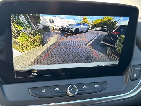 Certified 2025 Chevrolet Blazer LT image 29