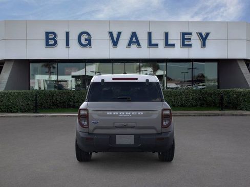 New 2025 Ford Bronco Sport Heritage w/ Convenience Package image 5