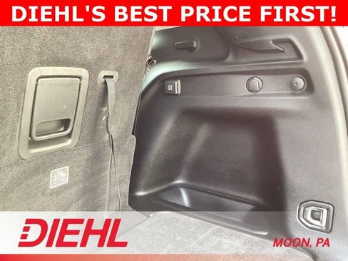 Used 2021 Jeep Grand Cherokee L Limited AWD/4WD image 14
