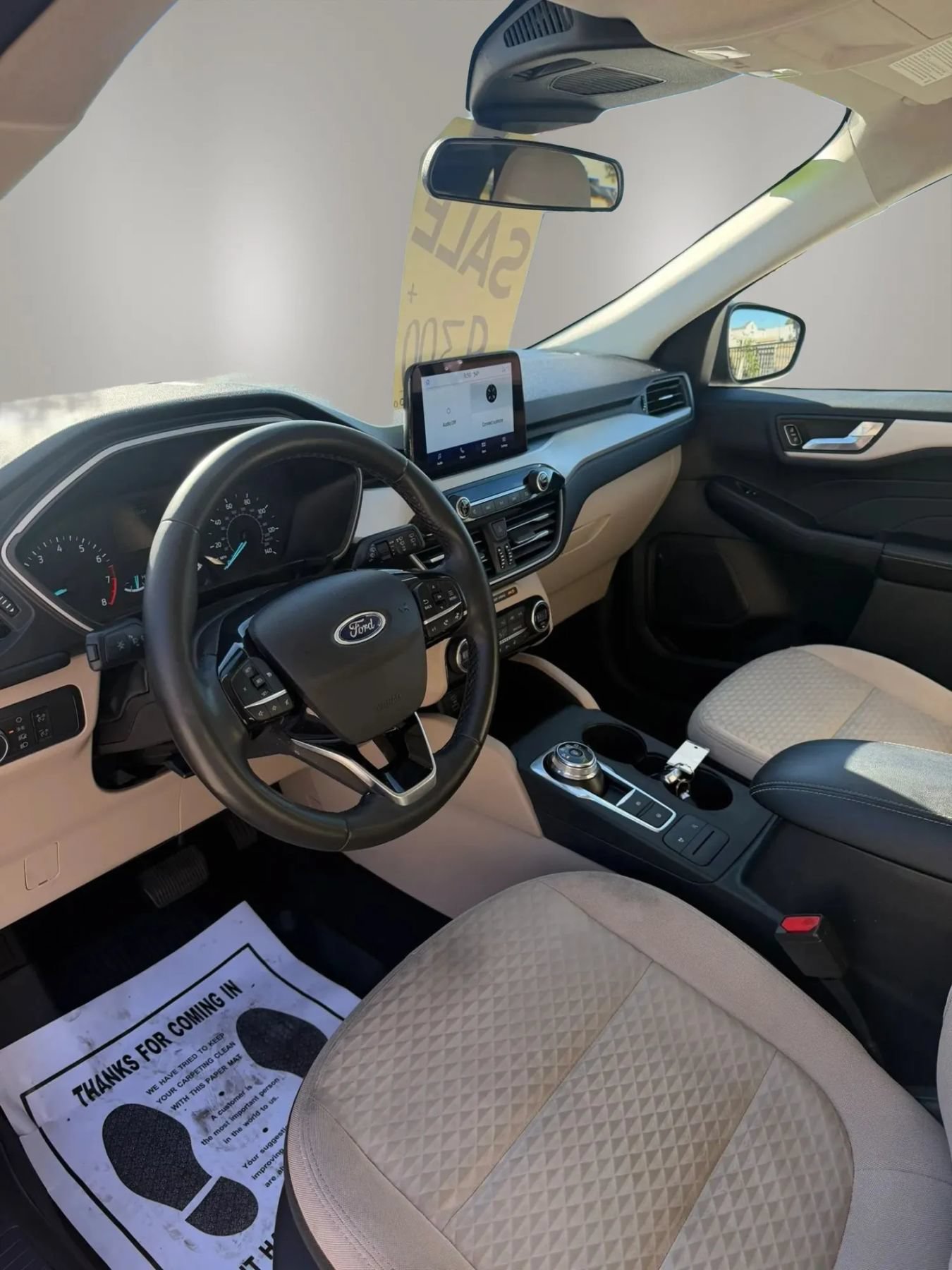 Used 2021 Ford Escape SE w/ SE Sport Appearance Package AWD/4WD image 10