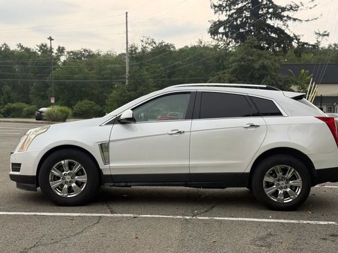 Used 2016 Cadillac SRX Luxury w/ Driver Awareness Package AWD/4WD image 9