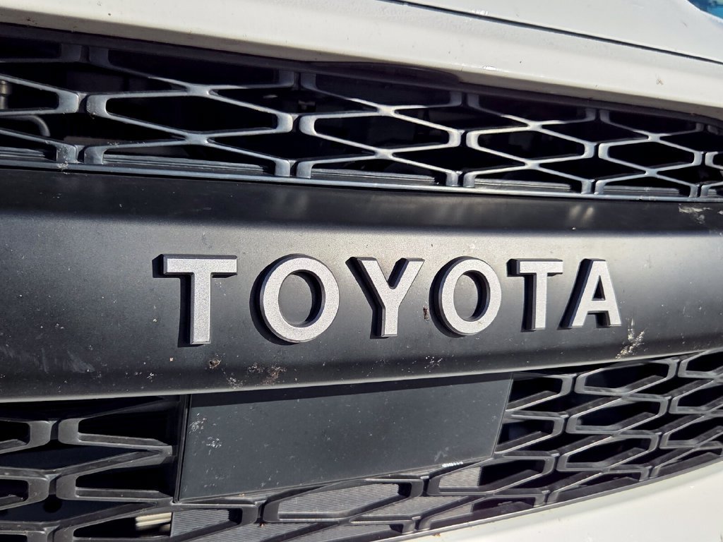 Used 2024 Toyota 4Runner SR5 Premium w/ Moonroof Package AWD/4WD image 3