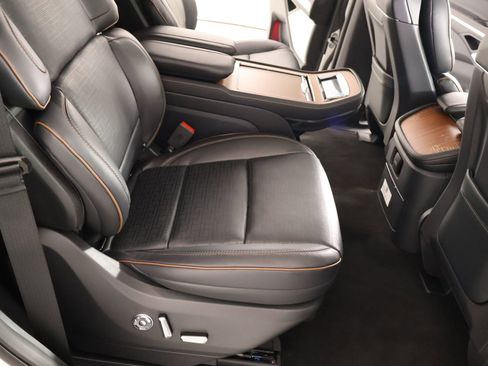 New 2026 Lincoln Navigator Black Label AWD/4WD image 15