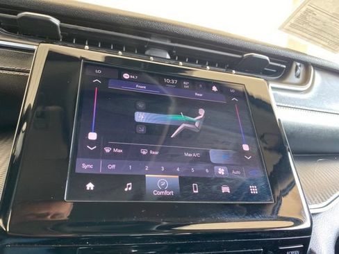 Used 2023 Jeep Grand Cherokee L Laredo RWD image 7