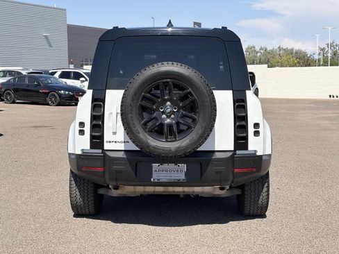 Used 2024 Land Rover Defender 90 S AWD/4WD image 28