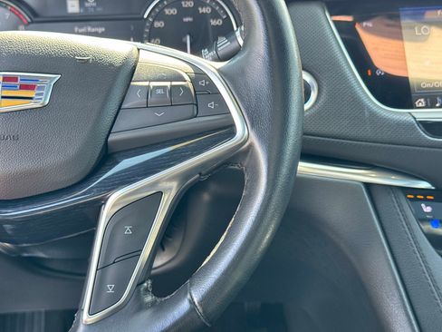 Certified 2024 Cadillac XT5 Premium Luxury image 9
