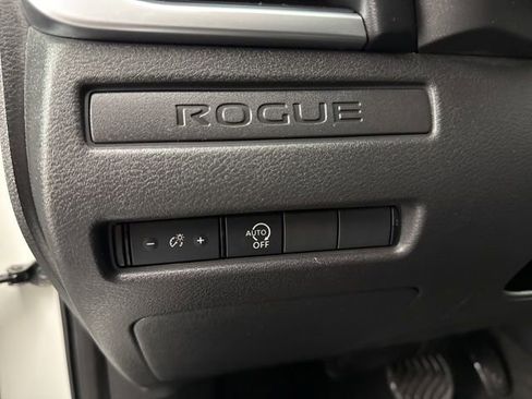 Used 2023 Nissan Rogue S FWD image 20