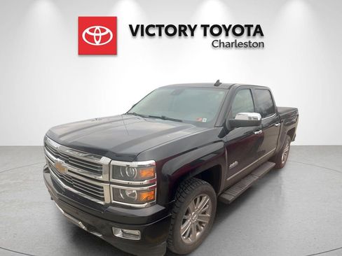 Used 2015 Chevrolet Silverado 1500 High Country w/ High Country Premium Package image 3