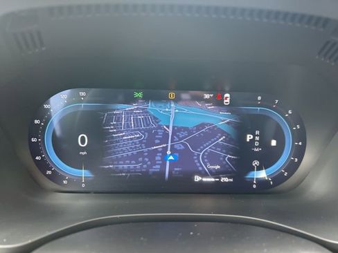 Certified 2025 Volvo XC60 B5 Plus image 20