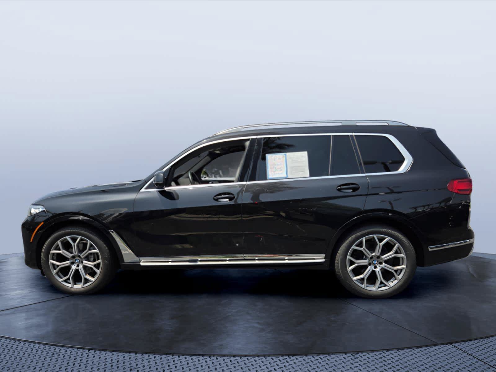 Used 2022 BMW X7 xDrive40i w/ Premium Package AWD/4WD image 3