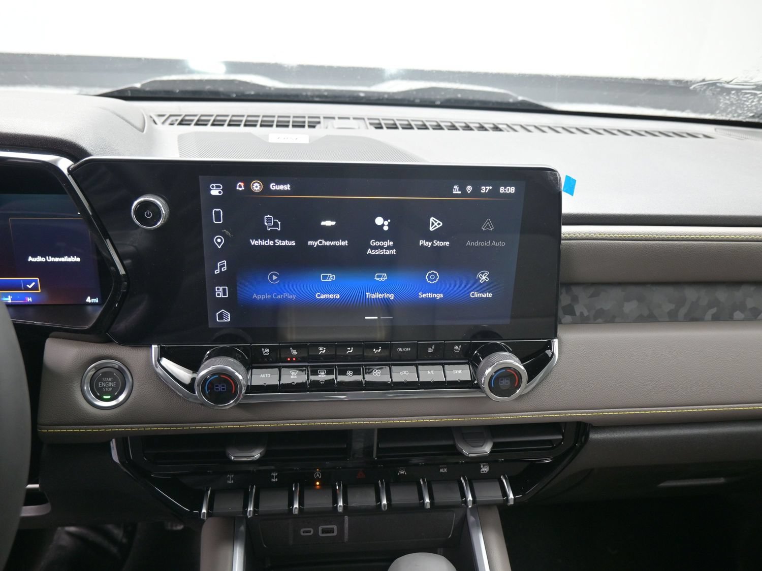 New 2026 Chevrolet Colorado ZR2 w/ Technology Package AWD/4WD image 22