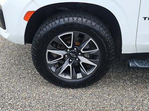 Used 2022 Chevrolet Tahoe Z71 AWD/4WD image 7