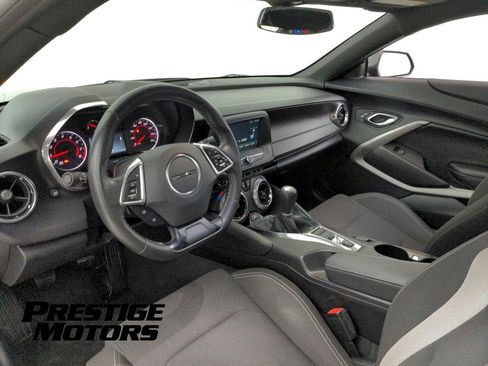 Used 2016 Chevrolet Camaro LT RWD image 25