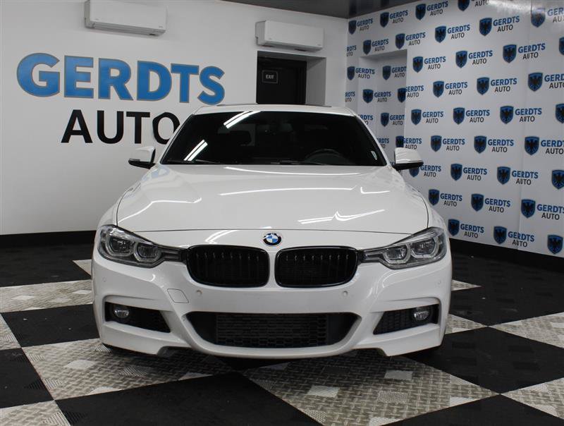 Used 2016 BMW 328i xDrive Sedan AWD/4WD image 6