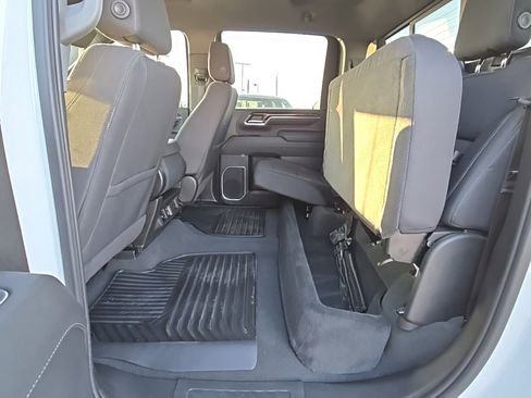 Used 2024 GMC Sierra 3500 SLE w/ SLE Value Package image 33