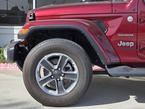 Certified 2022 Jeep Wrangler Unlimited Sahara image 8