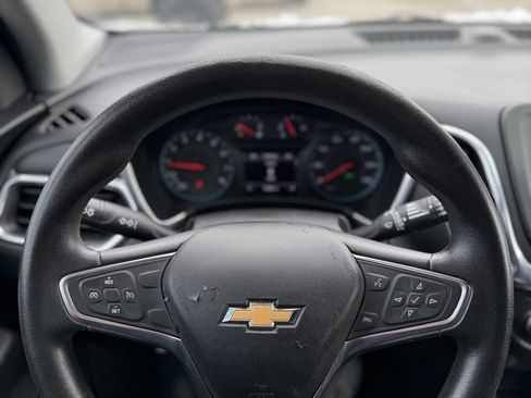 Used 2018 Chevrolet Equinox LT AWD/4WD image 13