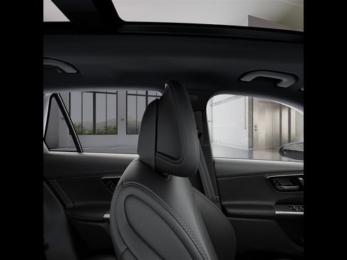 Certified 2026 Mercedes-Benz GLC 300 4MATIC image 43
