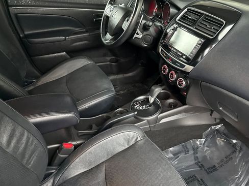 Used 2015 Mitsubishi Outlander Sport SE image 14