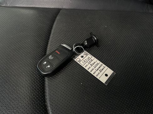 Used 2016 RAM 2500 Laramie image 36