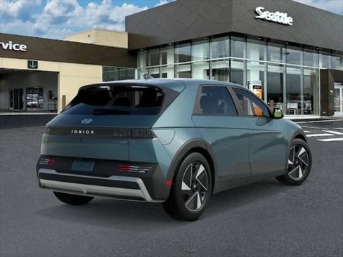 New 2026 Hyundai Ioniq 5 SE RWD image 4