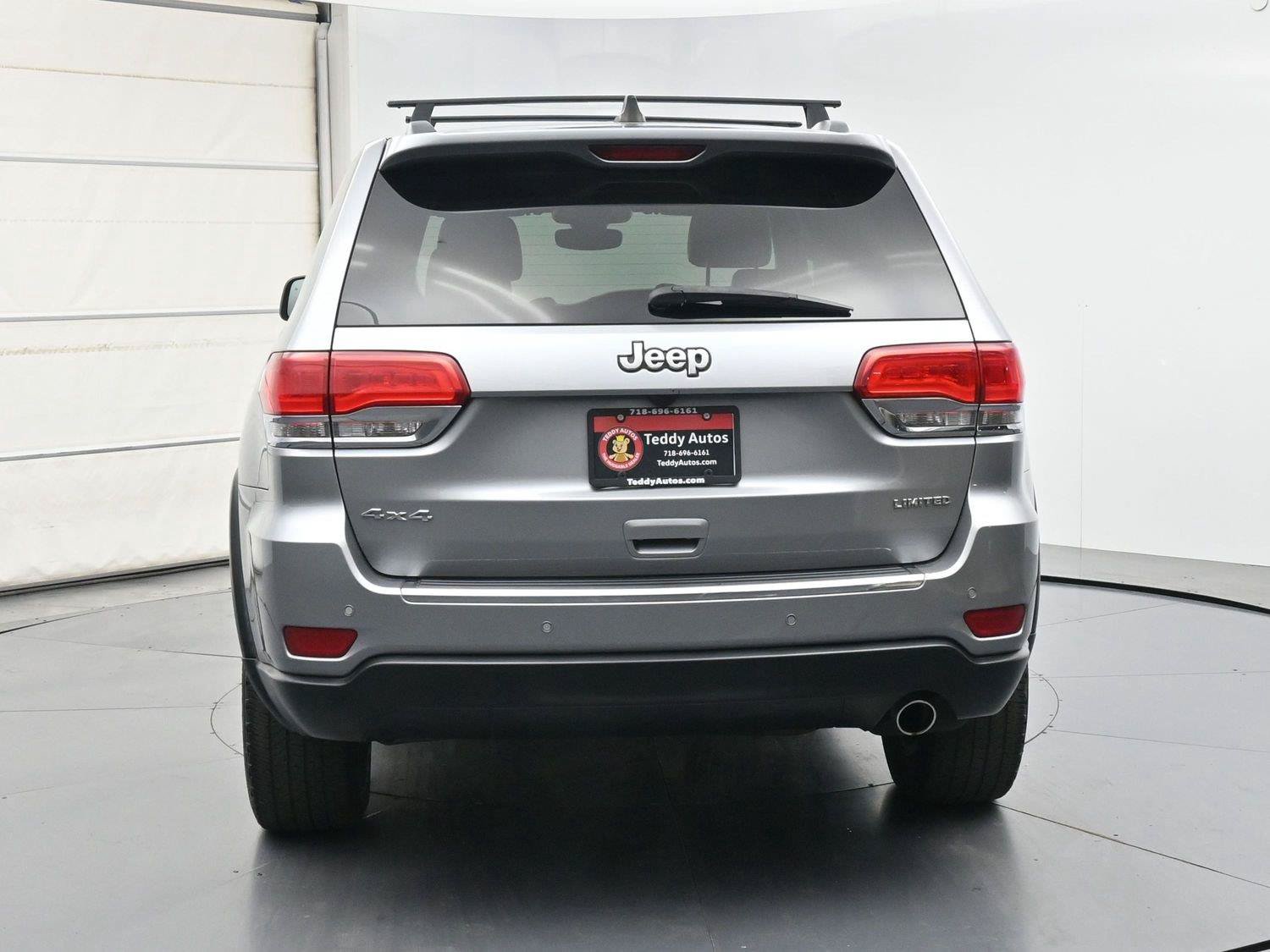 Used 2018 Jeep Grand Cherokee Limited AWD/4WD image 25