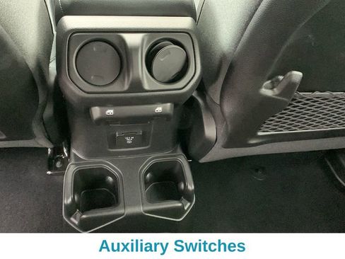 New 2025 Jeep Wrangler Unlimited Rubicon w/ Safety Group AWD/4WD image 26