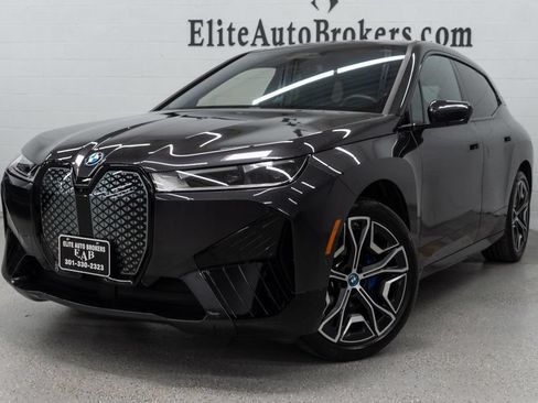 Used 2024 BMW iX xDrive50 w/ Premium Package AWD/4WD image 49