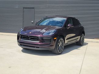 New 2026 Porsche Macan video 1