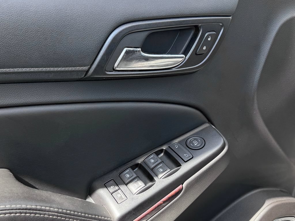 Used 2016 GMC Yukon XL SLE AWD/4WD image 19