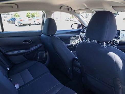Used 2024 Nissan Sentra SV FWD image 16