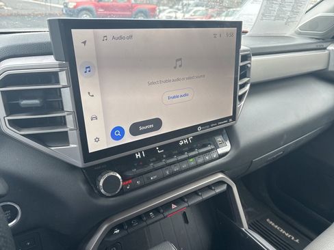 Used 2022 Toyota Tundra Limited image 12