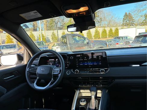 Certified 2024 Chevrolet Colorado Z71 w/ Safety Package image 28