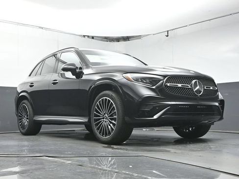 Used 2026 Mercedes-Benz GLC 300 image 39