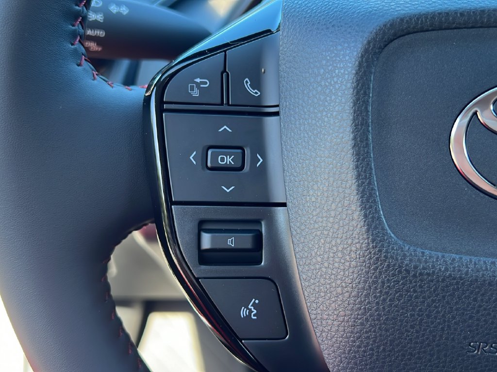New 2027 Toyota Prius Plug-In Hybrid w/ Limited Premium Package FWD image 18