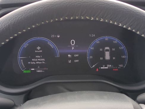 Used 2025 Toyota Sienna XSE image 35