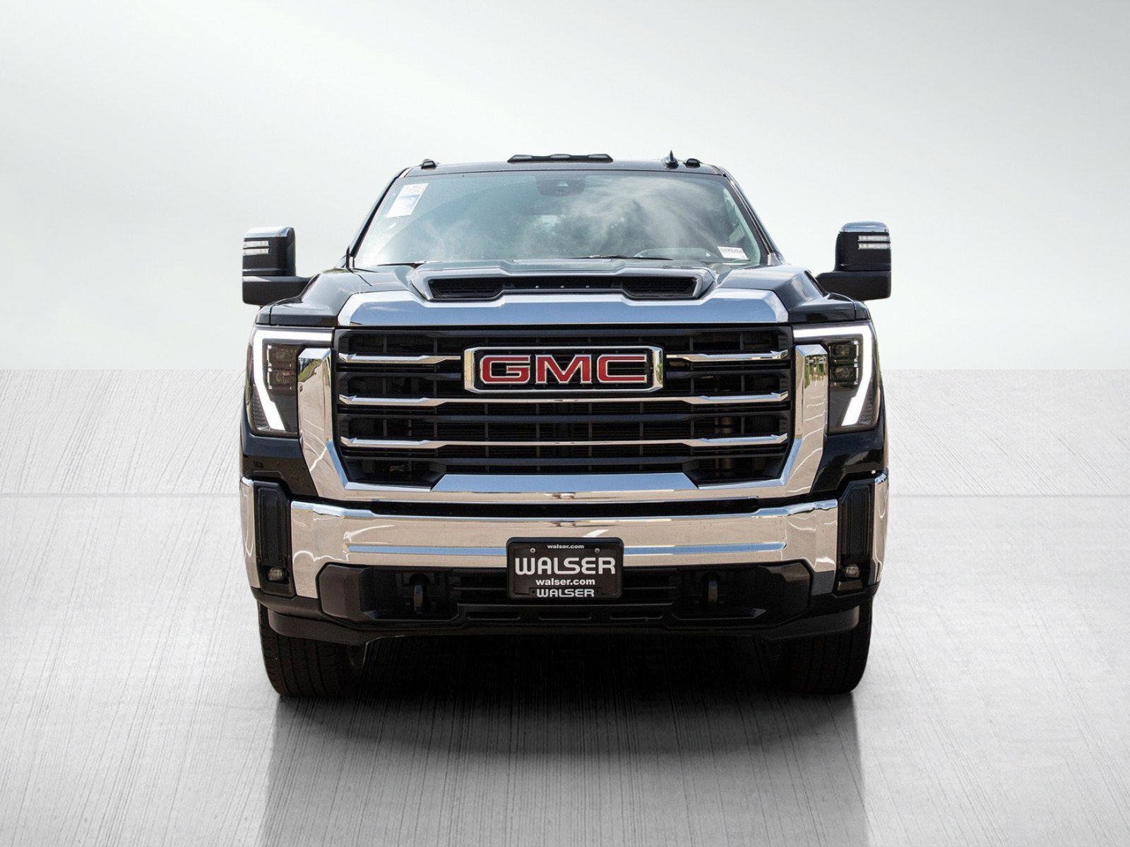 Used 2024 GMC Sierra 2500 SLT AWD/4WD image 8