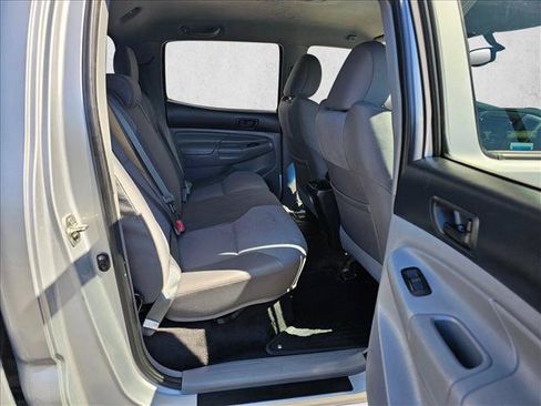 Used 2013 Toyota Tacoma 4x4 Double Cab w/ TRD Sport Pkg image 11