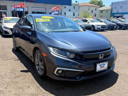 Used 2021 Honda Civic EX image 2