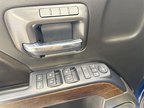 Used 2017 GMC Sierra 1500 Denali image 18