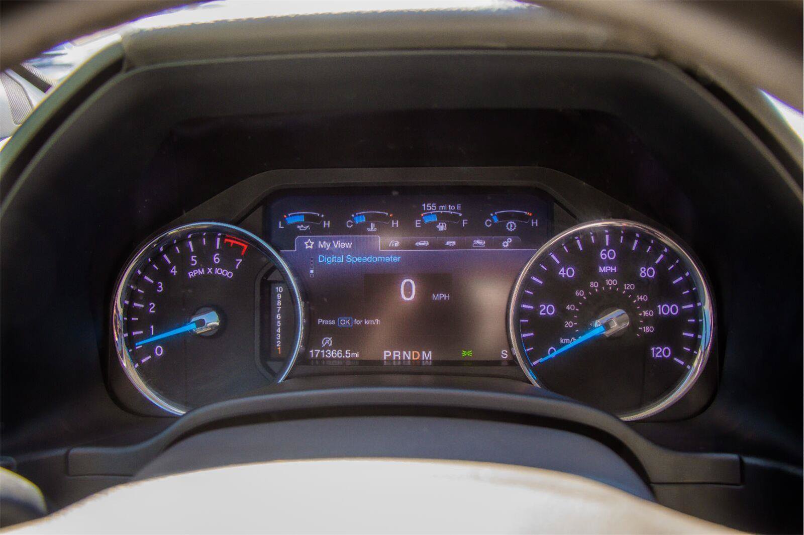 Used 2019 Ford Expedition Limited w/ Equipment Group 301A RWD image 14