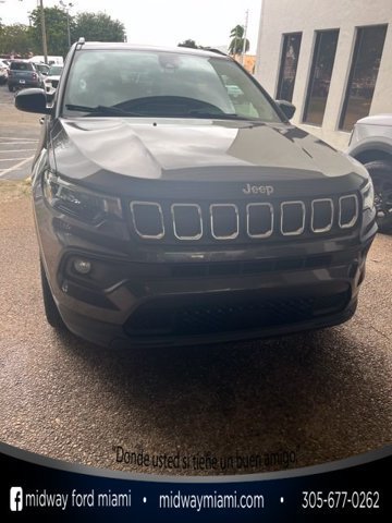 Used 2022 Jeep Compass Latitude w/ Sun and Sound Group FWD image 1