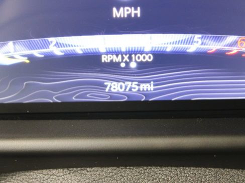 Used 2024 Jeep Wagoneer L Series II w/ Flexible Seating Group AWD/4WD image 11