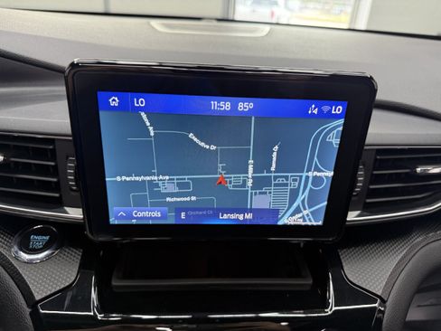 Used 2022 Ford Explorer ST-Line AWD/4WD image 19