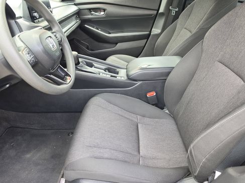 Used 2023 Honda Accord LX image 11