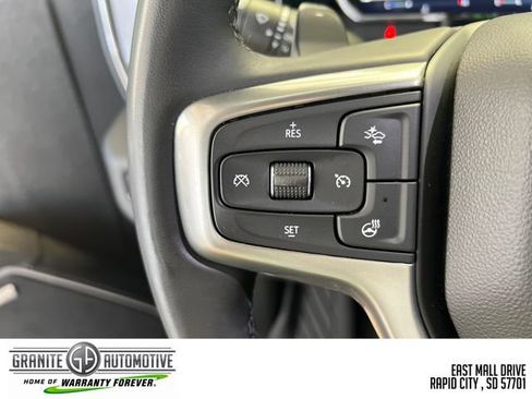 Used 2024 Chevrolet Silverado 1500 LT Trail Boss w/ LT Trail Boss Premium Package AWD/4WD image 32